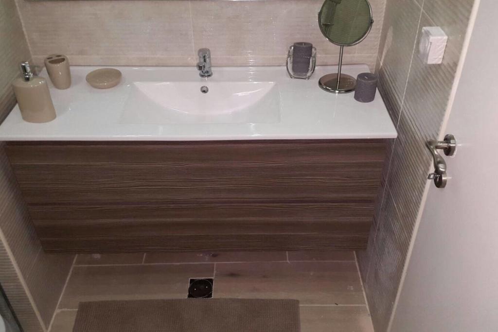 Sweethome26 Luxury Apt Sea View 50 Meters From The Beach Free Parking تل أبيب المظهر الخارجي الصورة